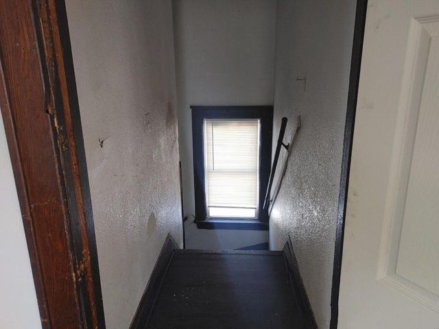 3340 N 11th STREET, Milwaukee, WI 53206