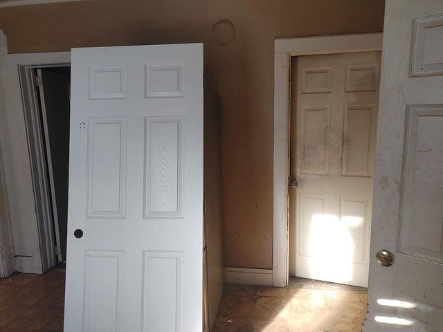 3340 N 11th STREET, Milwaukee, WI 53206