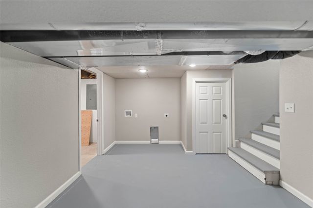 1005 Gratis Avenue, Des Moines, IA 50315