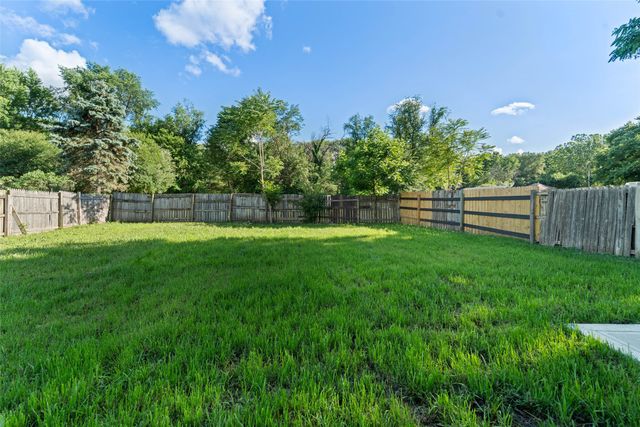 1005 Gratis Avenue, Des Moines, IA 50315