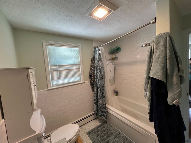 12 Jeremiah Cir, Medford, MA 02155