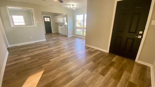 22 Quillen Avenue, North Little Rock, AR 72117