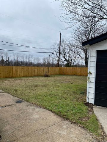 22 Quillen Avenue, North Little Rock, AR 72117