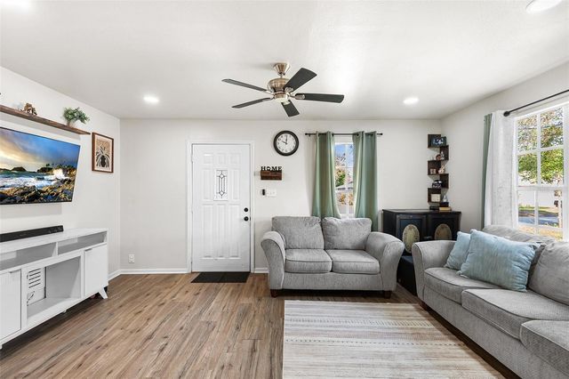 515 WALNUT STREET, Auburndale, FL 33823