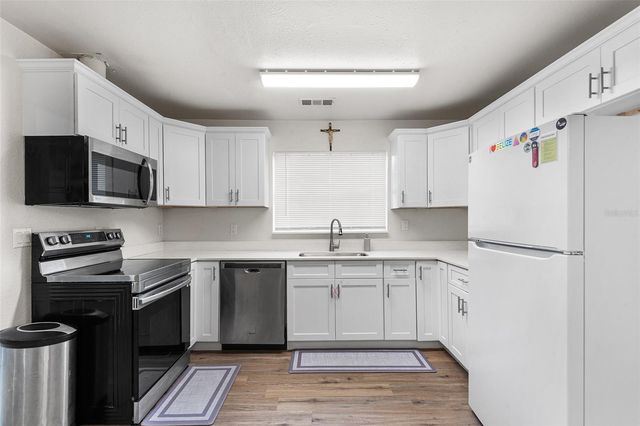 515 WALNUT STREET, Auburndale, FL 33823