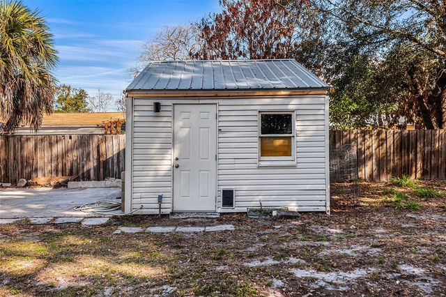 515 WALNUT STREET, Auburndale, FL 33823