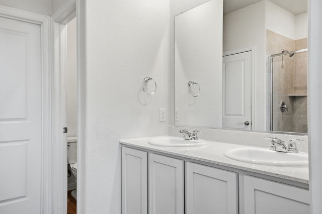 605 Fitzroy Lane, Fate, TX 75189