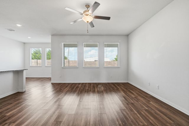 605 Fitzroy Lane, Fate, TX 75189