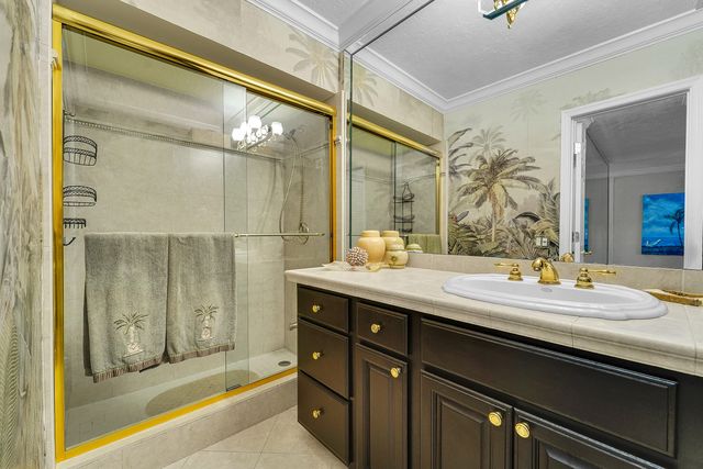 1201 S Riverside Drive 201, Pompano Beach, FL 33062