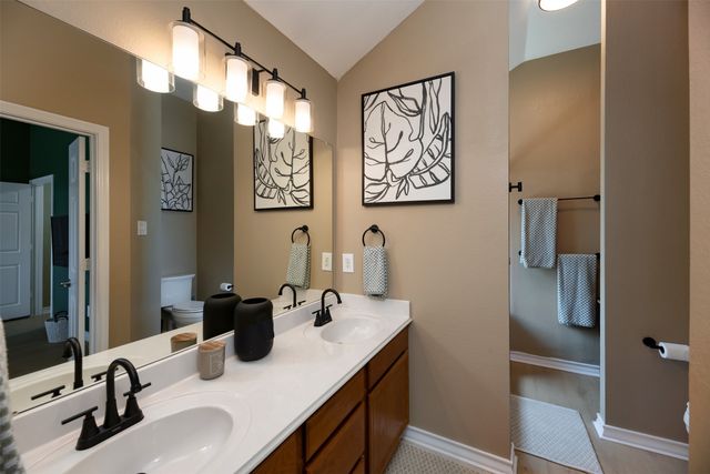 1718 La Caya Drive, Mansfield, TX 76063