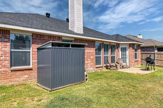 1718 La Caya Drive, Mansfield, TX 76063