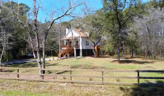 695 Kit Hall Road, Mcclellanville, SC 29458