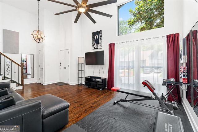 235 Leeward Lane, Roswell, GA 30076