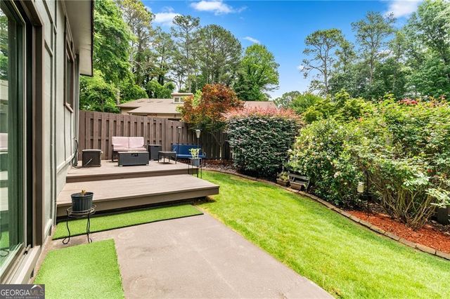 235 Leeward Lane, Roswell, GA 30076