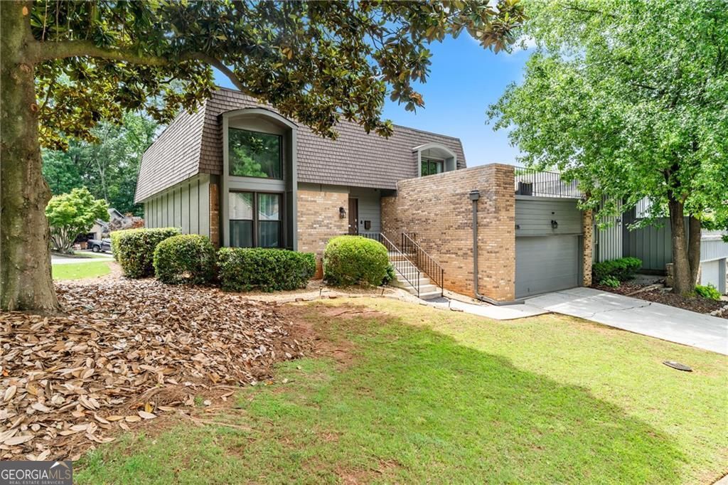 235 Leeward Lane, Roswell, GA 30076