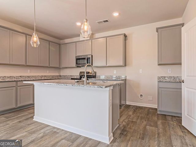 213 Agriculture Lane, Perry, GA 31069