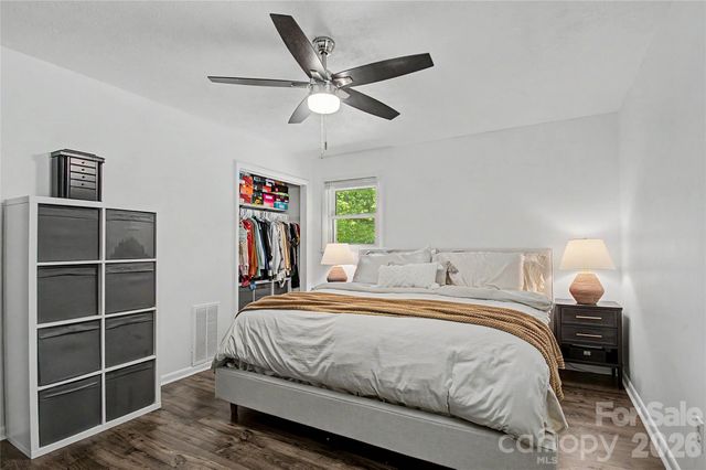 155 Chestnut Place, Arden, NC 28704