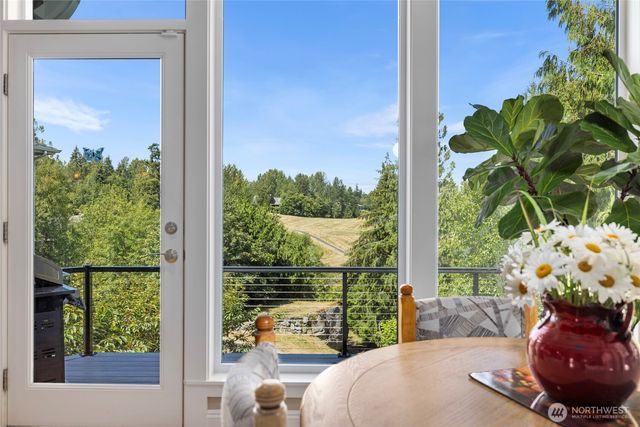 1808 Bakerview Court, Mount Vernon, WA 98274