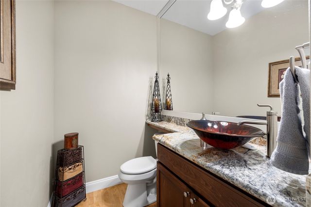 1808 Bakerview Court, Mount Vernon, WA 98274