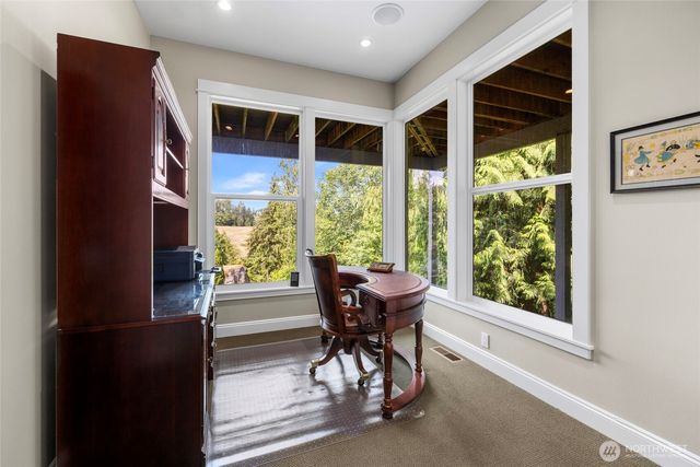 1808 Bakerview Court, Mount Vernon, WA 98274