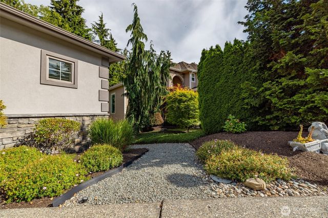 1808 Bakerview Court, Mount Vernon, WA 98274