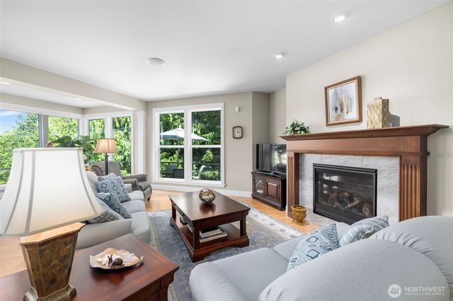 1808 Bakerview Court, Mount Vernon, WA 98274