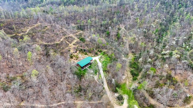 560 Davis Drive, Olive Hill, KY 41164