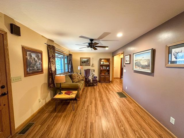 560 Davis Drive, Olive Hill, KY 41164