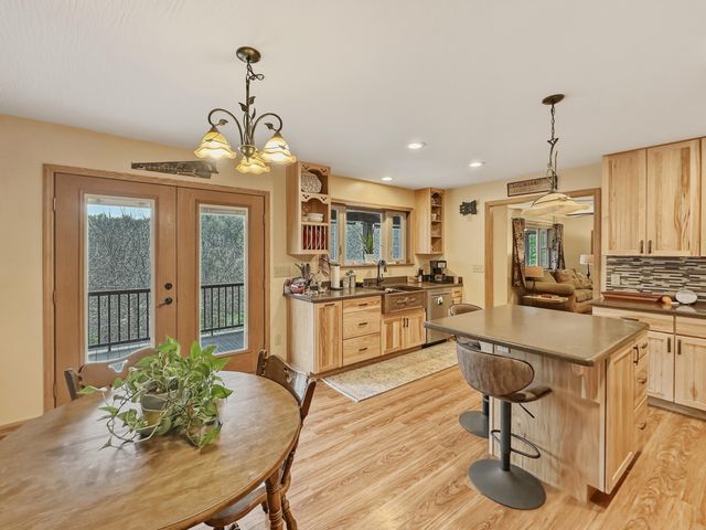 560 Davis Drive, Olive Hill, KY 41164