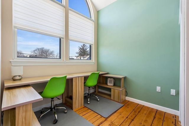 143 Burrill Street 301, Swampscott, MA 01907