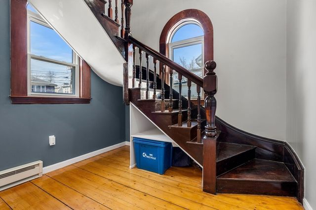 143 Burrill Street 301, Swampscott, MA 01907