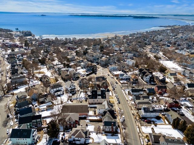 143 Burrill Street 301, Swampscott, MA 01907