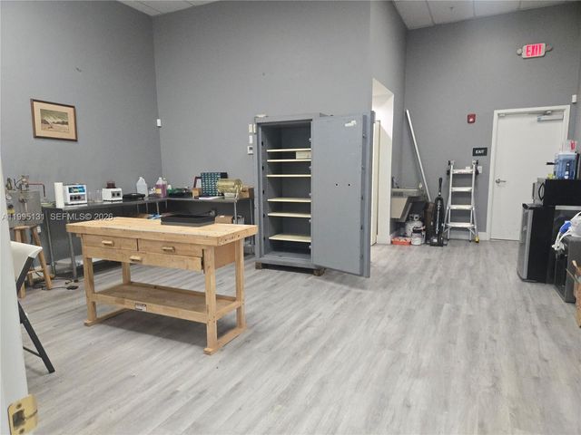 18236 NW 27th Ave, Miami Gardens, FL 33056