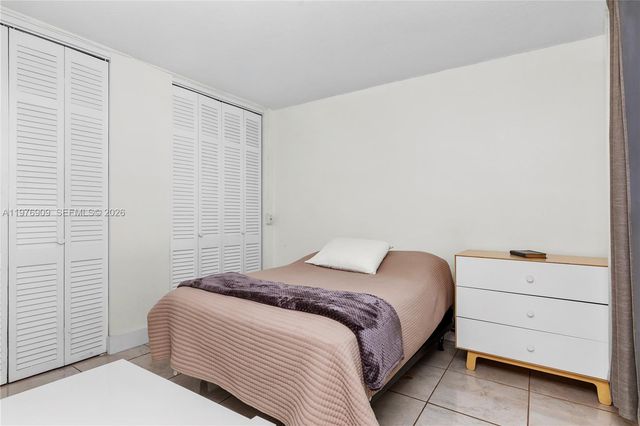 1400 N Tallwood Ave 306, Hollywood, FL 33021