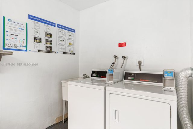 1400 N Tallwood Ave 306, Hollywood, FL 33021