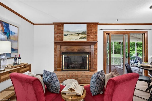 200 Brookview Circle, Jamestown, NC 27282