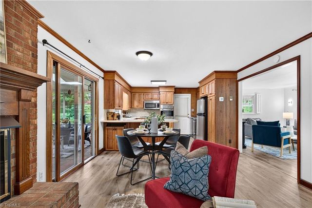 200 Brookview Circle, Jamestown, NC 27282