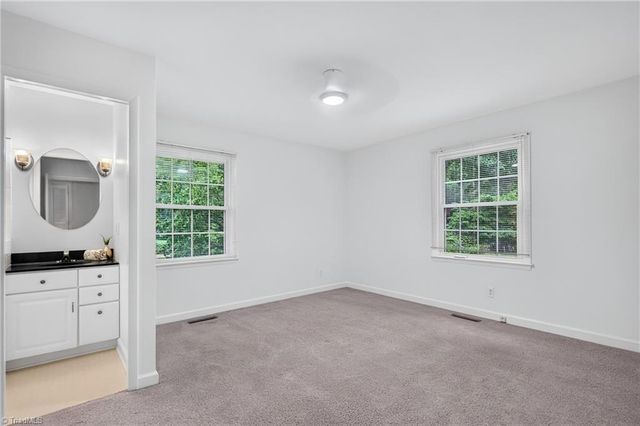 200 Brookview Circle, Jamestown, NC 27282