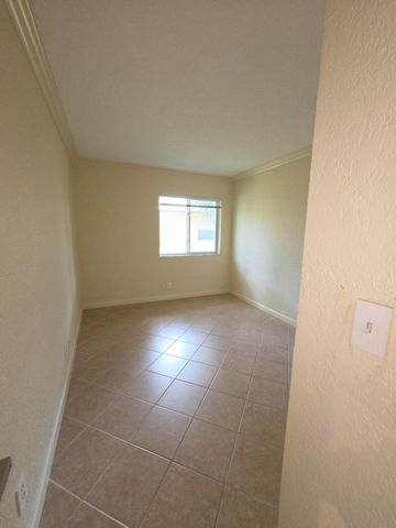 2660 NE 8th Avenue Unit 219, Wilton Manors, FL 33334