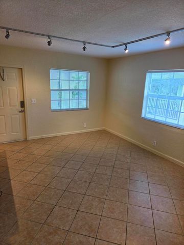 2660 NE 8th Avenue Unit 219, Wilton Manors, FL 33334