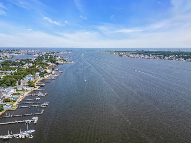 502 Princeton Avenue, Brick, NJ 08724