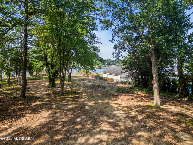 502 Princeton Avenue, Brick, NJ 08724