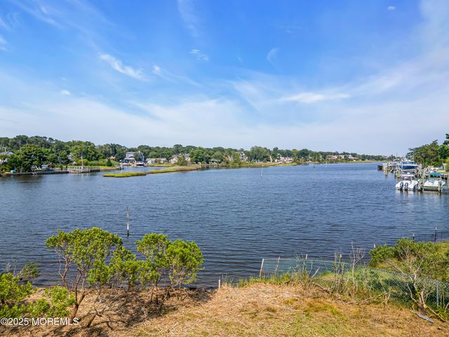 502 Princeton Avenue, Brick, NJ 08724