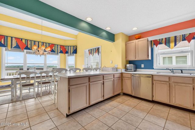 9 Sandpiper Drive, Ocean Isle Beach, NC 28469