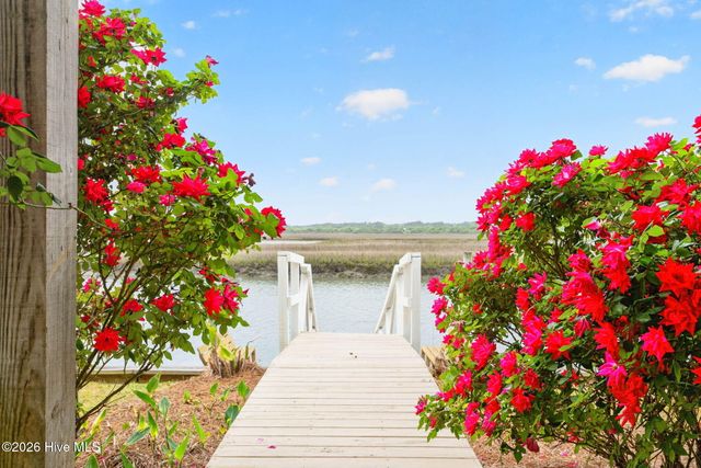 9 Sandpiper Drive, Ocean Isle Beach, NC 28469