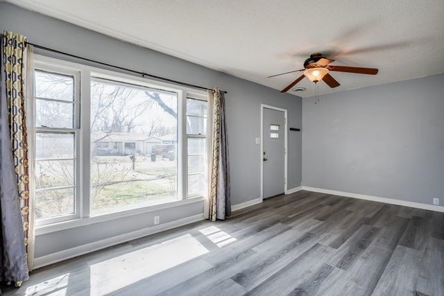 514 E Vine, Mulvane, KS 67110