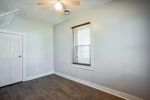 514 E Vine, Mulvane, KS 67110