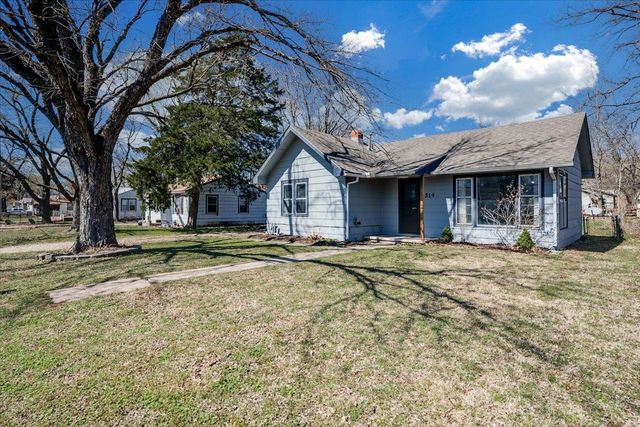 514 E Vine, Mulvane, KS 67110