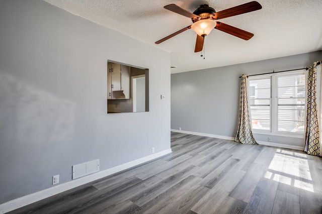 514 E Vine, Mulvane, KS 67110