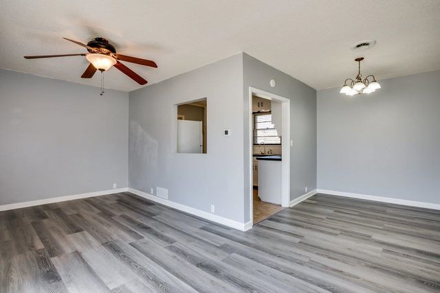 514 E Vine, Mulvane, KS 67110